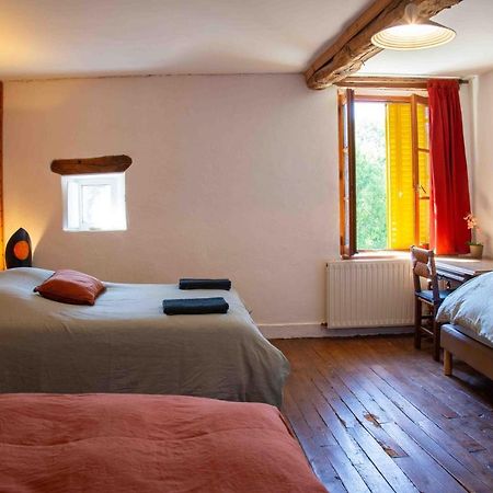 Bed and Breakfast Les Soleils Merinchal Экстерьер фото