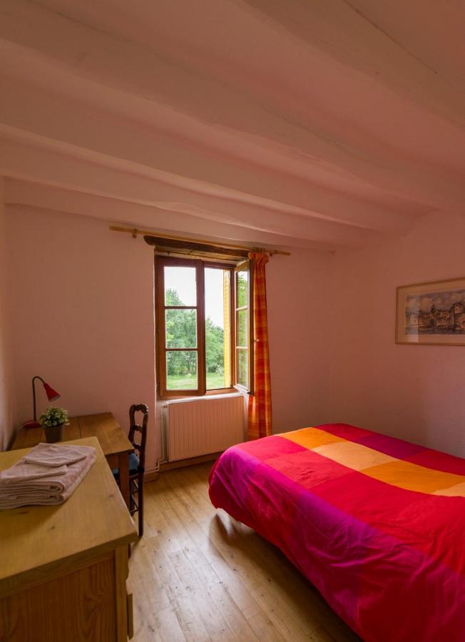 Bed and Breakfast Les Soleils Merinchal Экстерьер фото