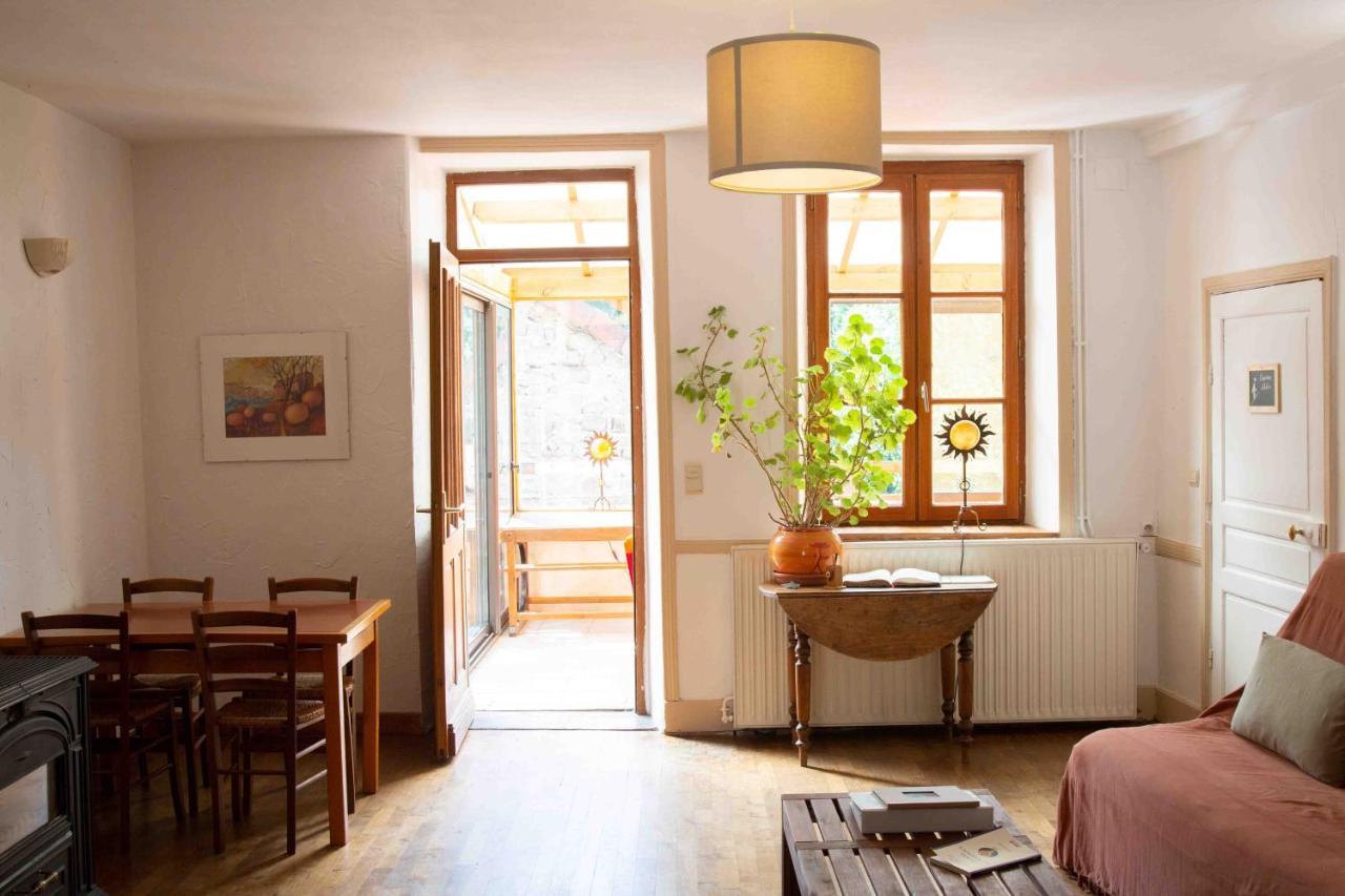 Bed and Breakfast Les Soleils Merinchal Экстерьер фото