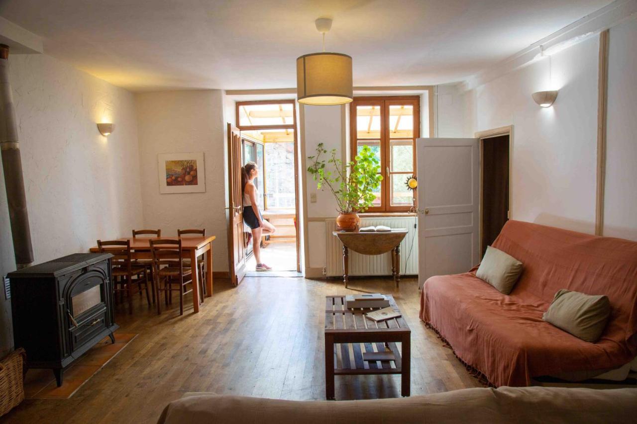 Bed and Breakfast Les Soleils Merinchal Экстерьер фото