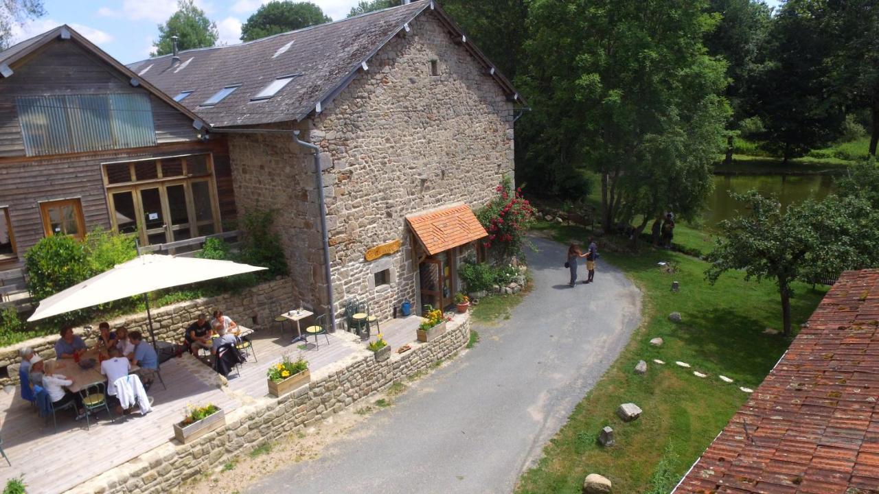 Bed and Breakfast Les Soleils Merinchal Экстерьер фото